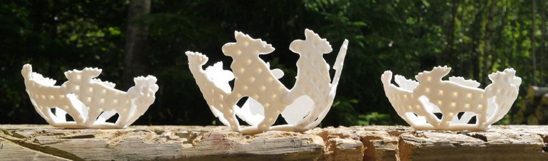 Kauniita kulhoja hirviteemalla, toteuttamiseen on käytetty piparkakkumuotteja 